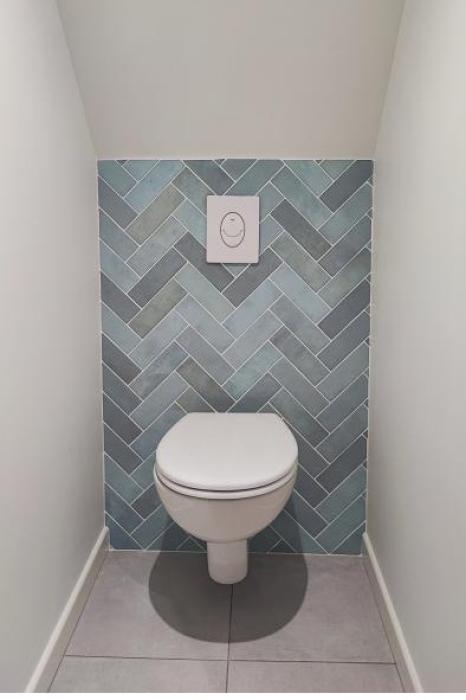 projet-bois-et-mer-renovation-maison-entiere-la-turballe-architecte-dinterieur-maitre-doeuvre-expedesign-laurine-gobled-renovation-travaux-agencement-agence-piriac-sur-mer-toilette-wc-bibard-carelage-3rb2g6.jpg