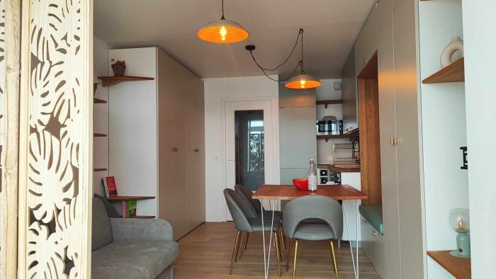 projet-harpon-renovation-appartement-la-turballe-expedesign-architecte-dinterieur-maitre-doeuvre-design-despace-agencement-amenagement-renovation-laurine-gobled-piriac-sur-mer-piece-de-vie-bois-deschaumes-1k8z6d.jpg