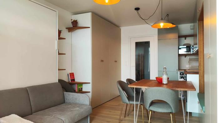 projet-harpon-renovation-appartement-la-turballe-expedesign-architecte-dinterieur-maitre-doeuvre-design-despace-agencement-amenagement-renovation-laurine-gobled-piriac-sur-mer-piece-principal-canape-la-maison-du-convertible-5qoxu.jpg